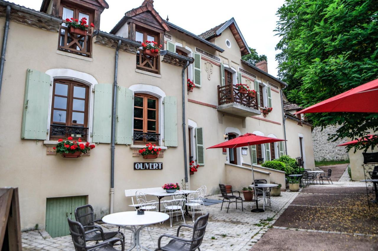 Hostellerie Du Chateau Bellenaves Buitenkant foto