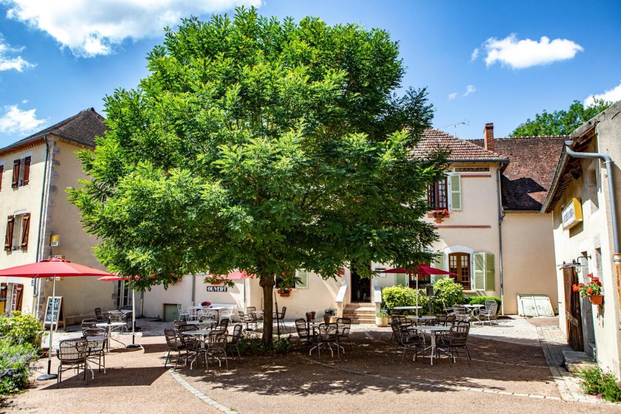 Hostellerie Du Chateau Bellenaves Buitenkant foto